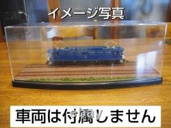 No. 609 HO gauge model train diorama in case #0acc17