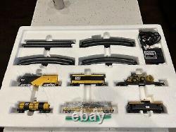 Norscot 55451 Caterpillar HO Gauge Diesel Model Train Set Used/Box