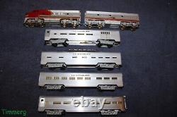 OK Streamliners 103 Deluxe HO Gauge Train Set Locomotive & Passenger Cars