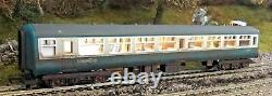 OO gauge DCC coach lighting set. Very easy installation. No batteries needed