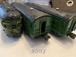 O Gauge Lionel 2400, 2401, 2402 Pass Cars Green, Coaches Sides Trucks Painted