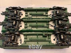 O Gauge Lionel 2400, 2401, 2402 Pass Cars Green, Coaches Sides Trucks Painted