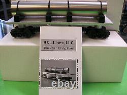 O Gauge Metal Track Cleaning & Scrubbing Car (R & L Lines) USA Made with Rollers