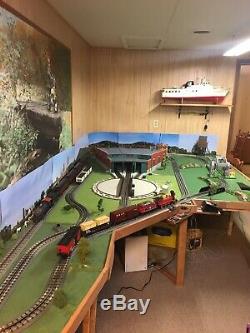 O Gauge Train Layout COMES THE WHOLE LAY SHOWN PHOTO SOUND 3 AND ABOVE 7 TRAINS