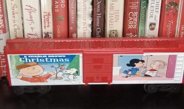 O Gauge A Charlie Christmas Snoopy Scale Tree Train Boxcar Lionel Model