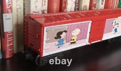O gauge A Charlie Christmas SNOOPY scale tree train boxcar lionel model