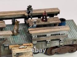 O gauge Hand-crafted, Logging Kitchen & Dinning set, with smoke & flicker lighting