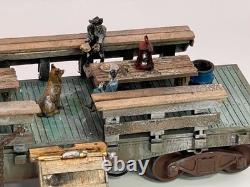 O gauge Hand-crafted, Logging Kitchen & Dinning set, with smoke & flicker lighting