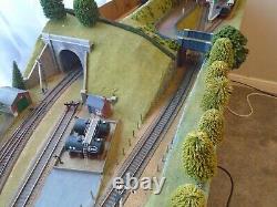 Oo Gauge Layout 10ft In 2 Sections Excellent Condition End To End