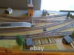 Oo Gauge Layout 10ft In 2 Sections Excellent Condition End To End