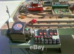 Original 1950s Lionel Trains D-190 Dealer Display O-gauge Layout 4'x9