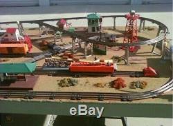 Original 1950s Lionel Trains D-190 Dealer Display O-gauge Layout 4'x9