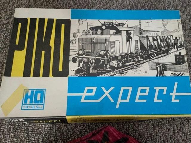 Piko Expert Ho Gauge Model Train Set Black Red Locomotive, Used, Vintage F/s
