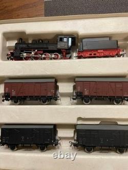PIKO Expert HO Gauge Model Train Set Black Red Locomotive, Used, Vintage F/S