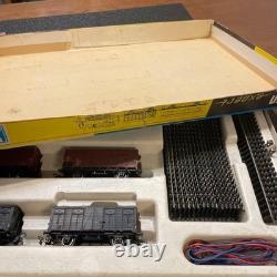 PIKO Expert HO Gauge Model Train Set, Diecast Locomotive, 1992 Vladivostok
