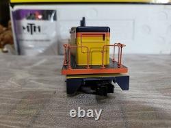 Railking O Gauge Chessie System B&O # 9557 NW-2 Switcher Calf (Non Powered) Railking O Gauge Chessie System B&O # 9557 NW-2 Switcher Calf (Non Powered)