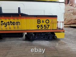 Railking O Gauge Chessie System B&O # 9557 NW-2 Switcher Calf (Non Powered) Railking O Gauge Chessie System B&O # 9557 NW-2 Switcher Calf (Non Powered)