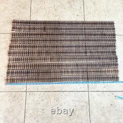 Set of 10 O Gauge 37 Inch Straight Model Triple Rail Train Tracks