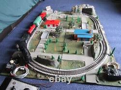 Two Vintage Gilbert American Flyer S Gauge Pikemaster Train Sets With Engines