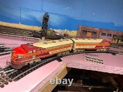 Unique Art (2pc) O Gauge F3 A-A Rock Island Diesel Locomotive Set