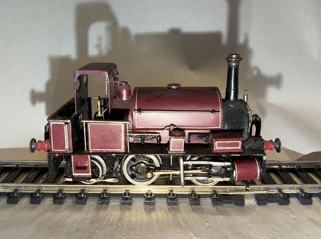 Vintage Oo Scale Model Steam Engine Train- 0-4-2st Talyllyn Narrow-gauge