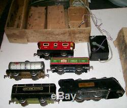 Vintage 1940s Complete O-27 Gauge Metal Electric Steam Freight Train Set with OB