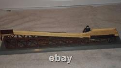 Vintage 1950's Lionel Model Train Set 0-27 Gauge