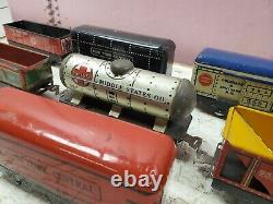 Vintage 40s Marx Tin Litho O Gauge 4 Wheel Train Lot Of 8 Locomotive c&s 555