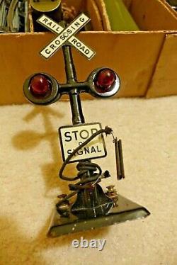 Vintage MARX O Gauge Army Supply Train Engine 500 Steam Locomotive Box Signal