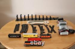 Vintage O Gauge & HO Gauge Train Cars + Track & Accessories Mixed Lot