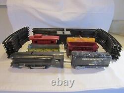 Vintage Pre WW2 Gilbert American Flyer O Gauge Train Set Steam Engine 553 & Cars