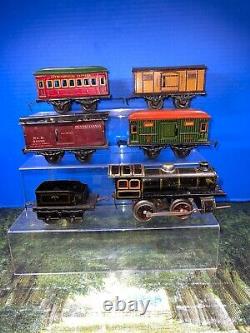 Vintage Pre-war Kraus Fandor 0-gauge Train Set