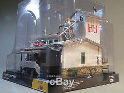 WOODLAND SCENICS LIGHTED H&H FEED MILL BUILT & READY O GAUGE train lit 5859 NEW