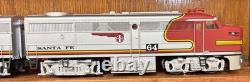Williams Trains O Gauge ABA Alco Santa Fe Locomotive Set